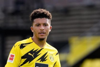  桑乔英超首秀惊艳 多特边路进攻焕新生  