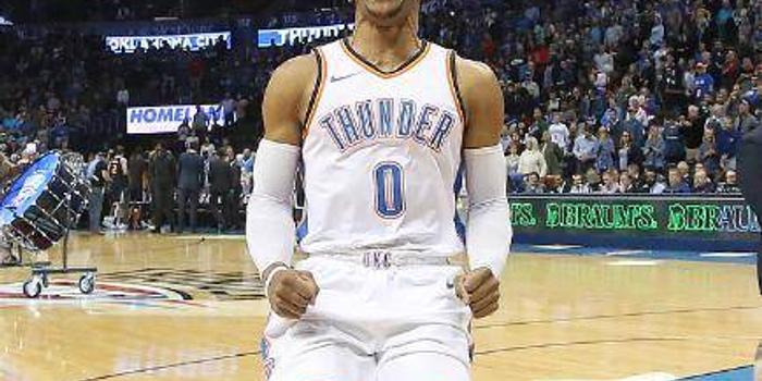 雷霆新秀场均三双创纪录  